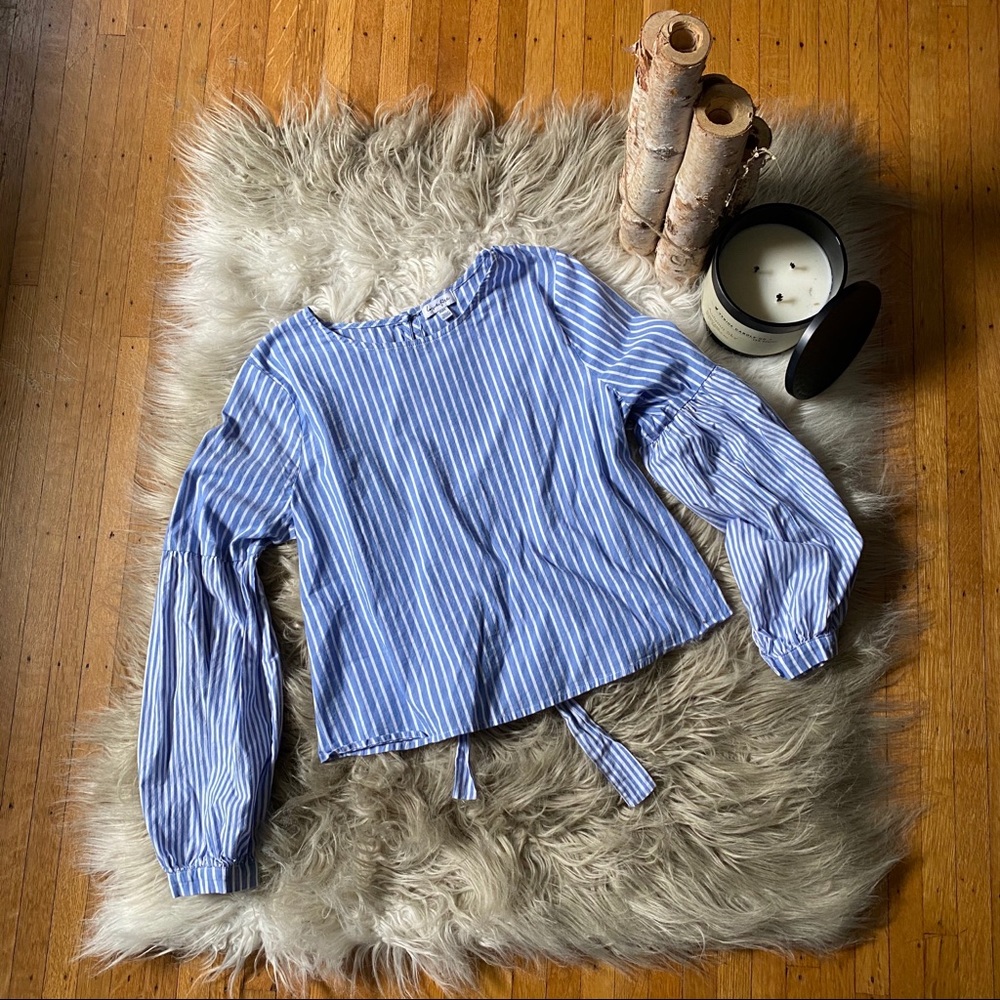 Love, Fire Tie-Back Puff Sleeve Top
